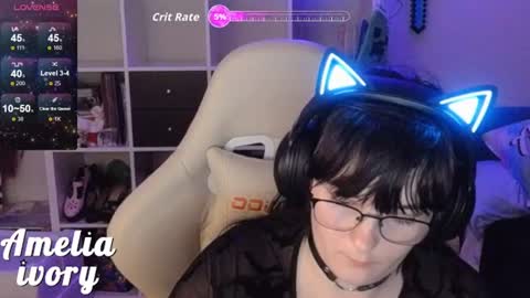 ameliaivory online show from August 1, 4:34 am