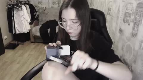 Snapshot of ameliakamishiro chatting on February 27, 5:58 pm Amelia online show from February 27, 5:58 pm