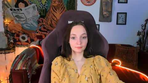 Snapshot of ameliamalina chatting on December 9, 8:55 am Amelia online show from December 9, 8:55 am
