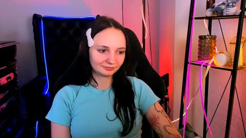 Snapshot of ameliamalina chatting on January 11, 8:33 am Amelia online show from January 11, 8:33 am