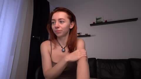 Snapshot of ameliamber0 chatting on October 18, 8:04 am Amelia online show from October 18, 8:04 am