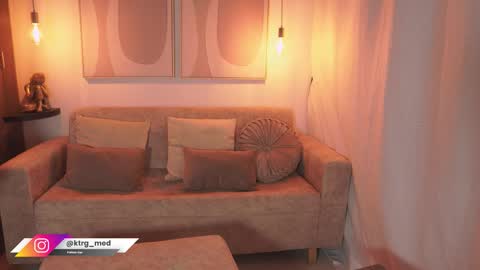    online show from March 11, 11:00 pm