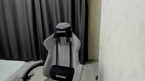 amelie online show from December 8, 10:47 pm