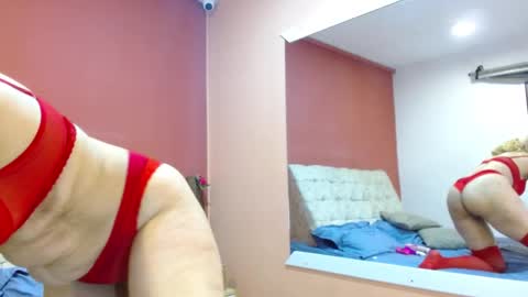 Amelie Lux online show from February 11, 6:02 pm