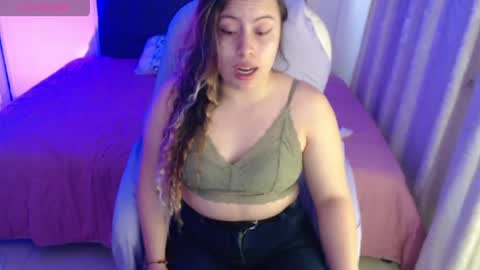 Amelie  online show from April 26, 2:48 pm