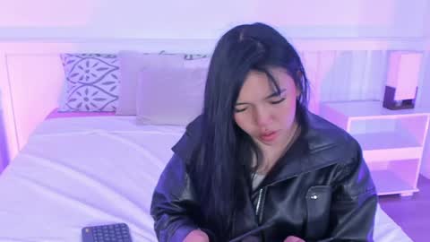Ameli  online show from April 15, 11:39 am