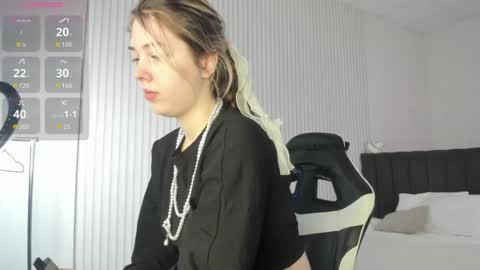 Ameliia castro online show from June 26, 3:22 am