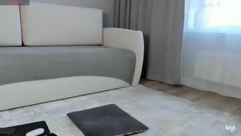 Amelina Love online show from February 5, 2:38 am