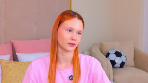 AmeliRoyse online show from July 8, 5:17 pm