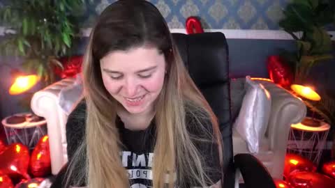 amellymillyy online show from February 14, 2:25 pm