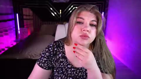 Alina online show from July 24, 1:09 pm