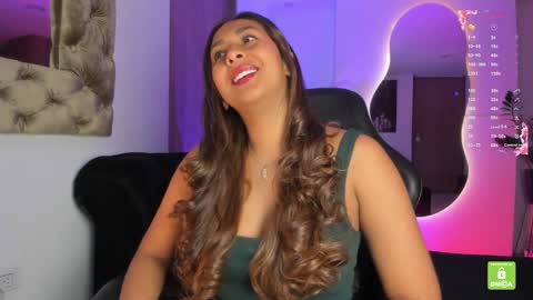 Snapshot of amelyamann chatting on September 18, 1:13 pm online show from September 18, 1:13 pm