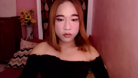 amera_slut online show from November 17, 9:37 am