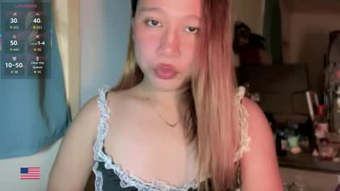 Snapshot of amera_slut chatting on June 4, 12:05 am amera_slut online show from June 4, 12:05 am