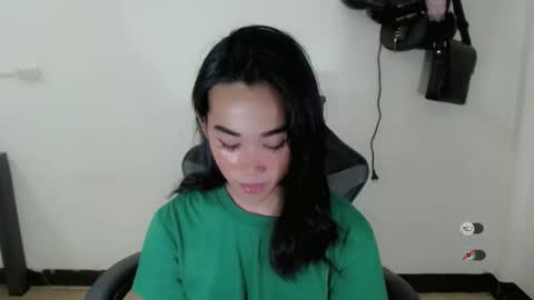 Snapshot of ami_lewis chatting on October 10, 6:01 am JOANNA online show from October 10, 6:01 am