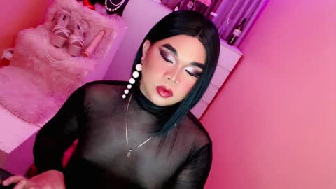 Queen Mireska online show from January 26, 6:06 pm