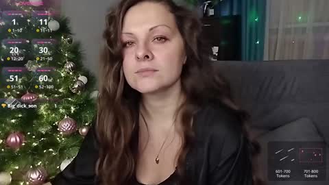 Snapshot of amilafran chatting on December 18, 11:13 am Mila online show from December 18, 11:13 am