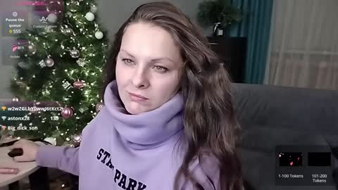 Snapshot of amilafran chatting on December 18, 2:17 pm Mila online show from December 18, 2:17 pm