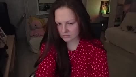 Snapshot of amilafran chatting on November 17, 9:31 pm Mila online show from November 17, 9:31 pm