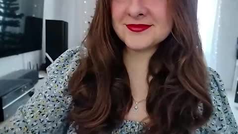 Snapshot of amilafran chatting on February 3, 6:40 am Mila online show from February 3, 6:40 am