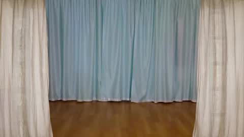 Amir online show from February 18, 6:04 pm