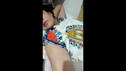 Snapshot of amira2025 chatting on May 10, 6:13 pm amira2025 online show from May 10, 6:13 pm