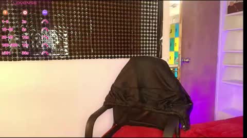 Amira online show from March 13, 4:13 pm