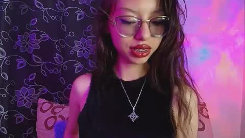 Ammelie online show from February 3, 1:04 am