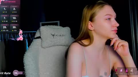 Snapshot of ammi_bliss chatting on November 1, 4:03 am Ammi online show from November 1, 4:03 am