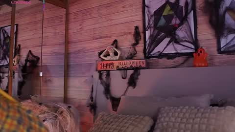 Snapshot of ammyscott1 chatting on October 23, 11:35 pm Ammy Scott online show from October 23, 11:35 pm