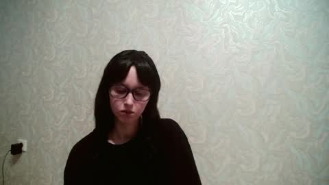 Amomira online show from June 13, 11:41 am