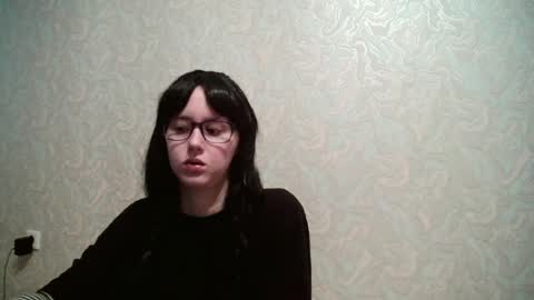 Amomira online show from June 20, 3:31 am