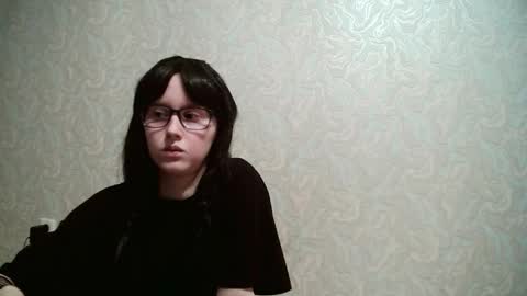 Amomira honeyx online show from December 16, 7:24 am