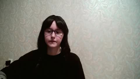 Amomira honeyx online show from March 12, 1:23 am