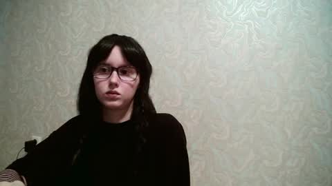 Amomira honeyx online show from March 29, 1:55 pm