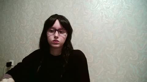Snapshot of amomira_honeyx chatting on April 13, 1:33 am Amomira honeyx online show from April 13, 1:33 am