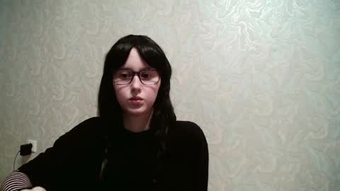 Snapshot of amomira_honeyx chatting on May 4, 3:19 pm Amomira honeyx online show from May 4, 3:19 pm