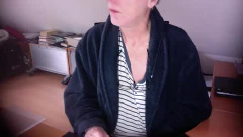 Amor2200 online show from November 28, 10:18 am