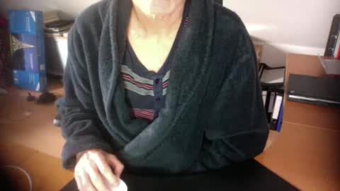 Amor2200 online show from January 11, 8:19 am