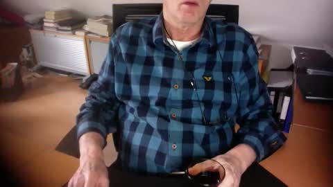 Amor2200 online show from February 12, 10:10 am