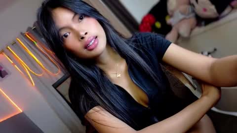 Prinsesa online show from March 4, 5:35 am