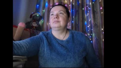 Snapshot of amorelara chatting on December 2, 7:14 am amorelara online show from December 2, 7:14 am