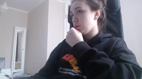 Snapshot of amoremeoww chatting on February 26, 7:42 am miss unforgettable online show from February 26, 7:42 am