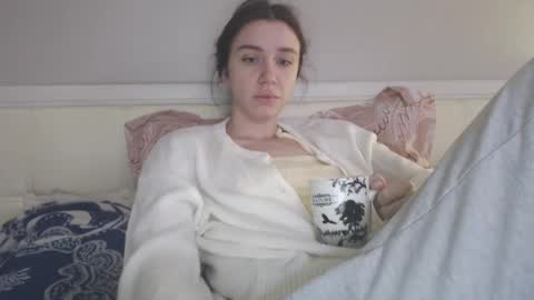 Snapshot of amoremeoww chatting on November 11, 6:46 am miss unforgettable online show from November 11, 6:46 am