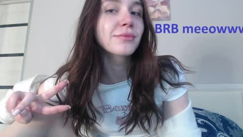 Snapshot of amoremeoww chatting on May 30, 2:03 pm miss unforgettable online show from May 30, 2:03 pm