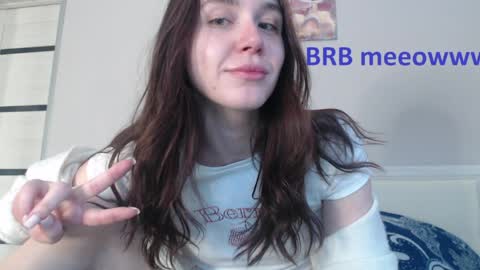 Snapshot of amoremeoww chatting on May 31, 6:09 pm miss unforgettable online show from May 31, 6:09 pm