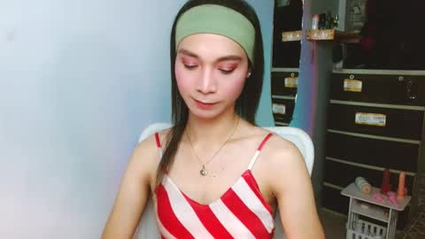 Tina online show from October 17, 6:32 pm