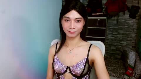 Tina online show from May 21, 3:19 pm