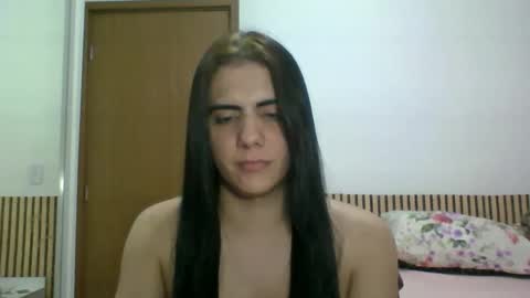 amputeeluna online show from May 14, 1:56 am