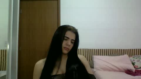 amputeeluna online show from May 15, 1:23 am